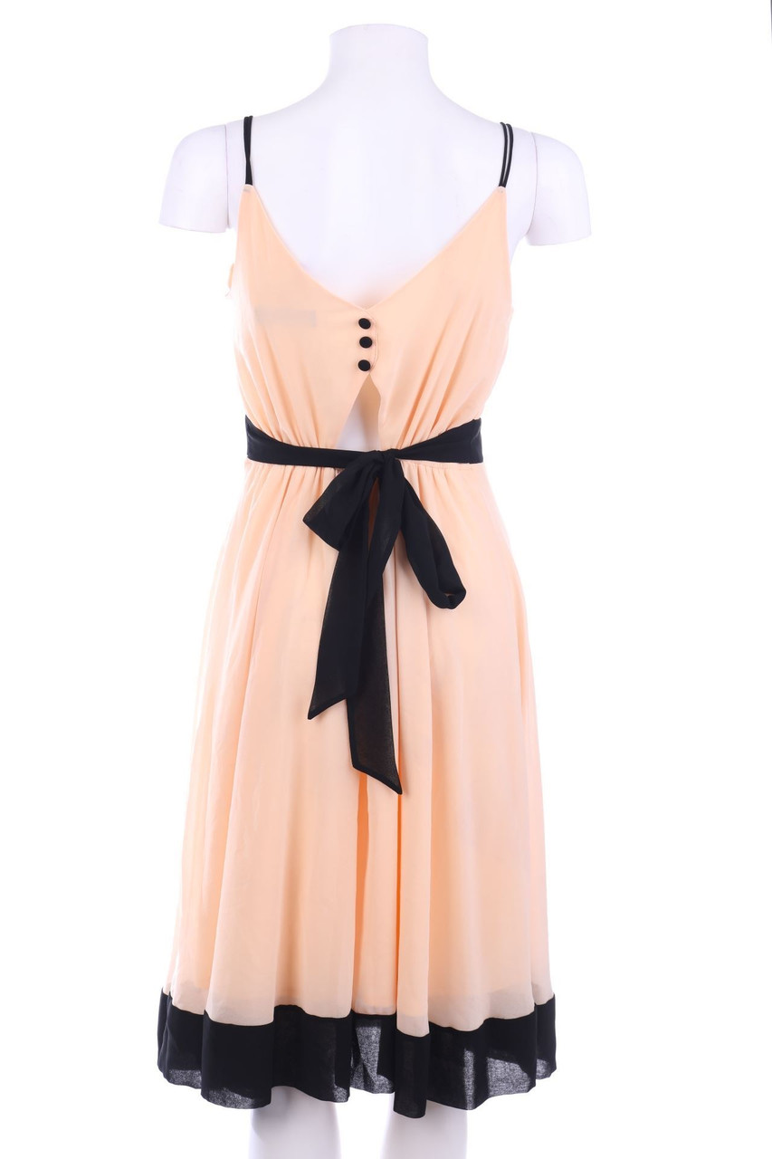 DOROTHY PERKINS - Cocktailkleid mit Cut-out - D 38