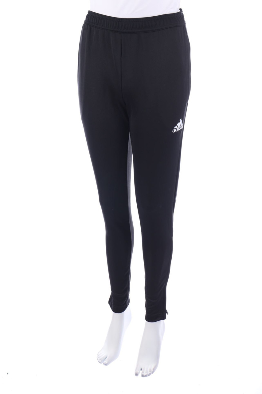 adidas - Jogger-Hose mit Logo-Stickerei - S