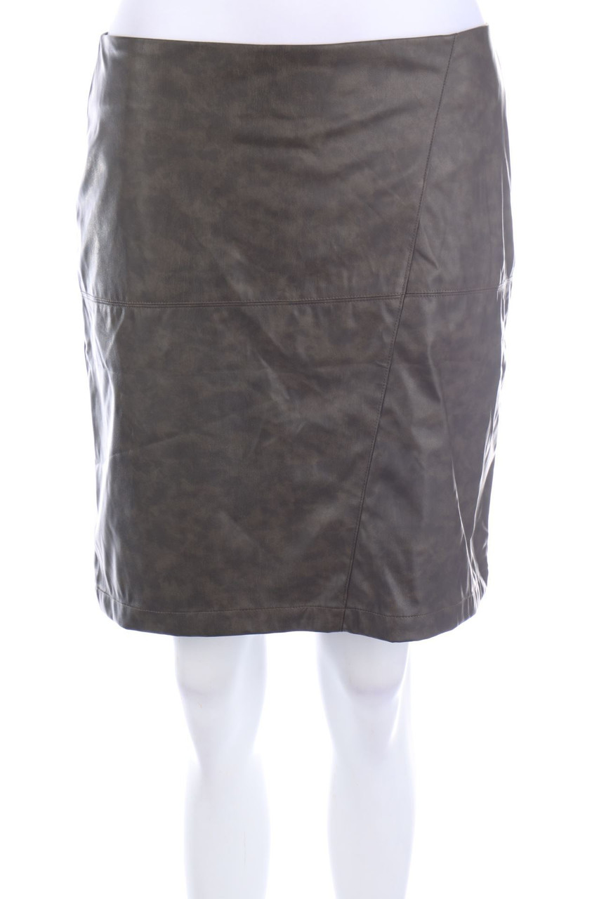 John Baner - Faux Leather-Mini-Rock - D 38