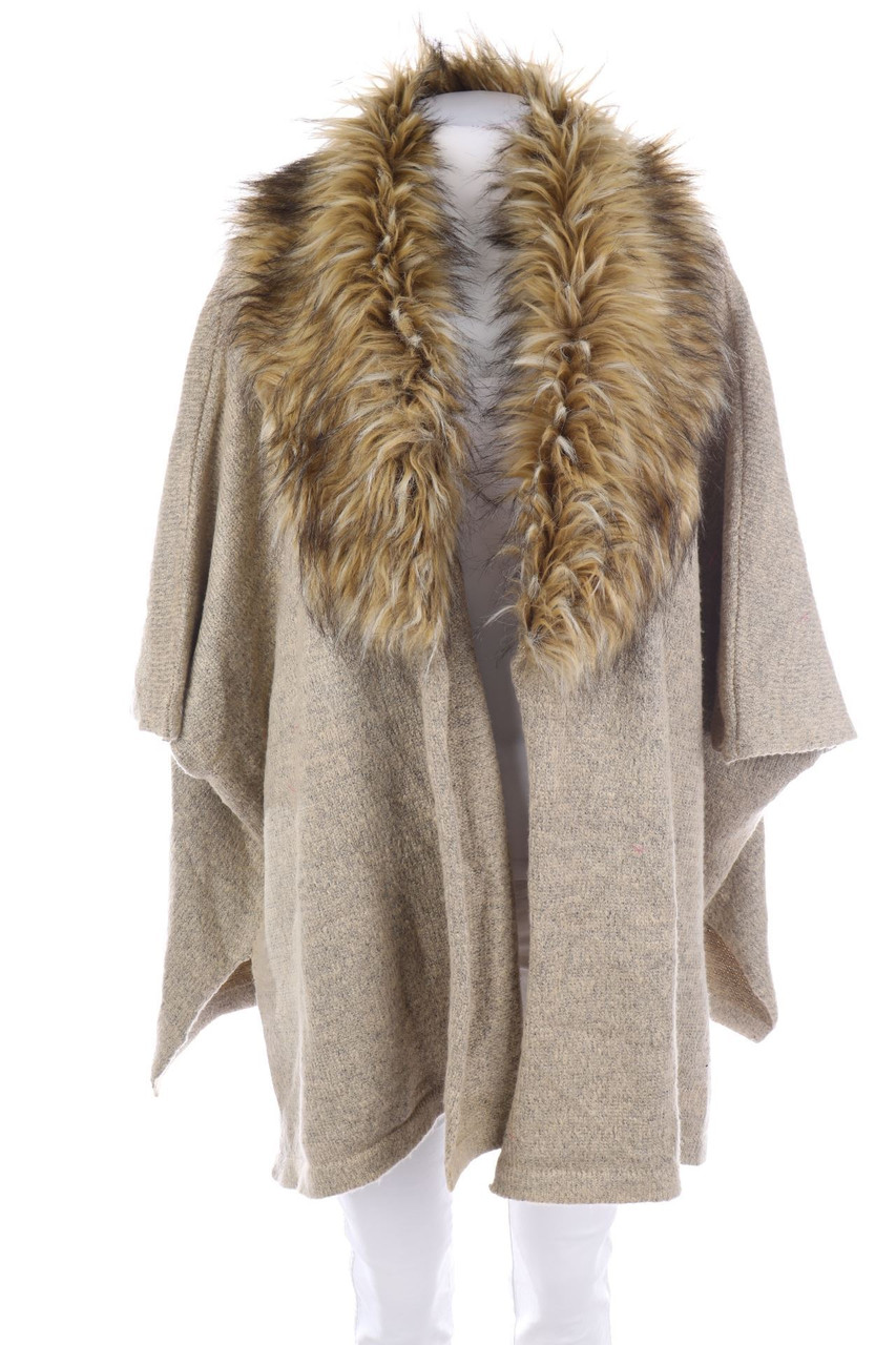 Ohne Label - Cardigan mit Fake Fur-Besatz - ONE SIZE