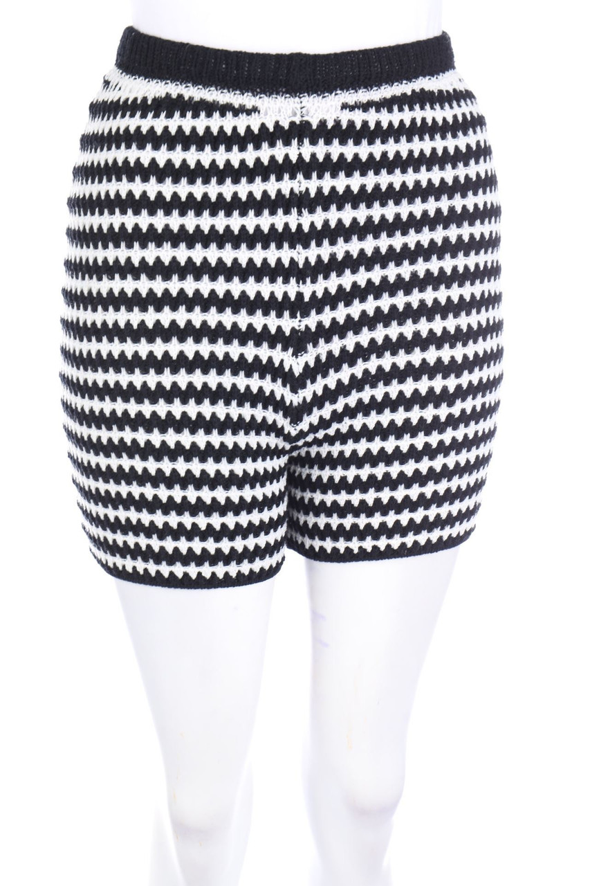 SHEIN - Häkel-Shorts mit Streifen - D 34