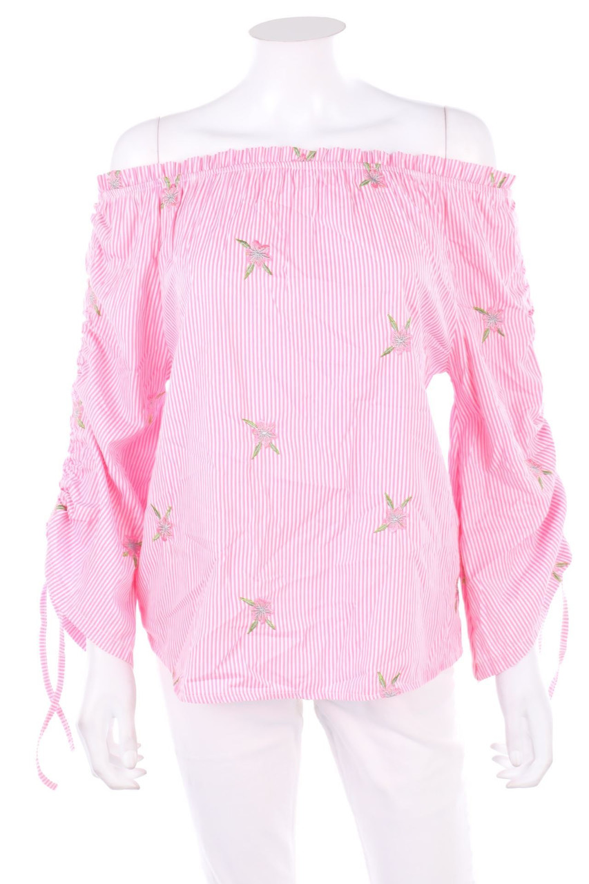 NEW COLLECTION - Bluse mit Stickereien - D 42