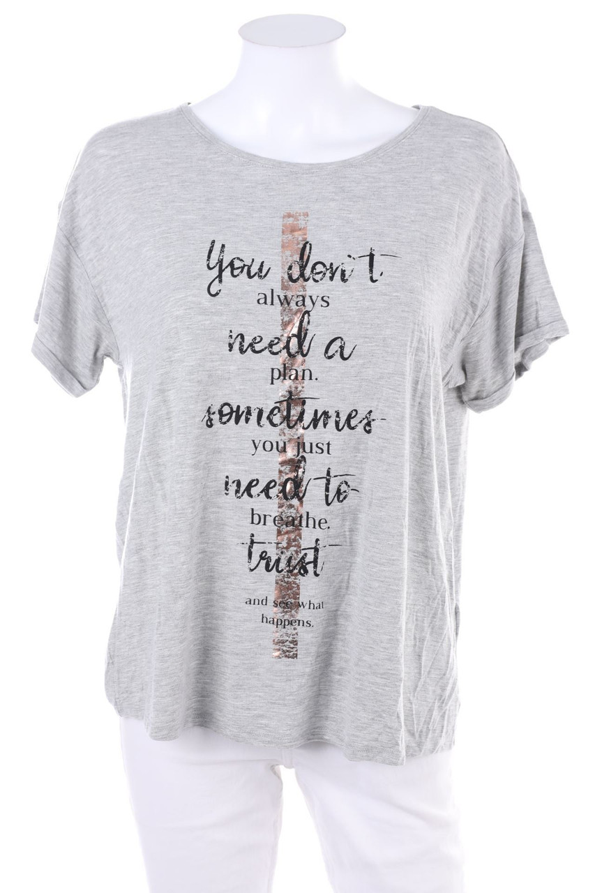 BETTY & CO - Kurzarm-Shirt mit Statement-Print - L