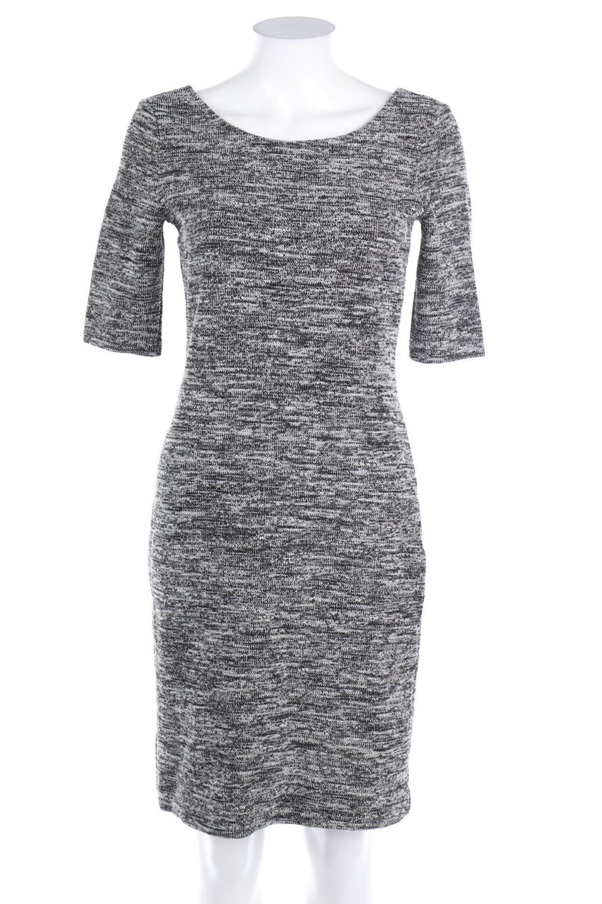 ESPRIT - Strickkleid mit tiefem Rückenausschnitt - S