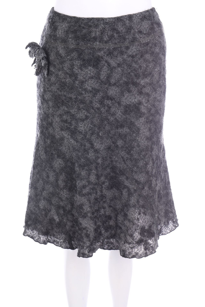 Ohne Label - Rock mit Applikationen - D 34