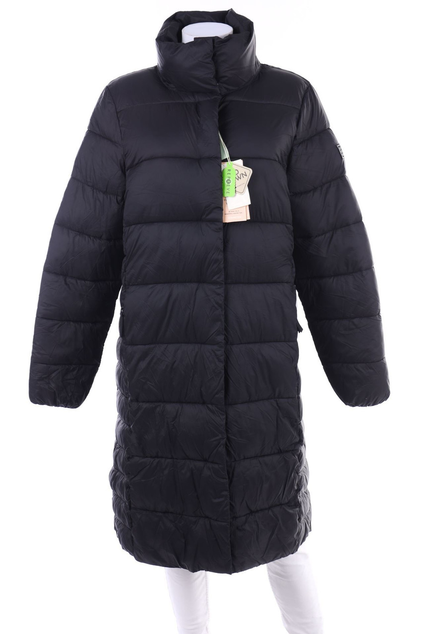 Street One - Mantel - D 40