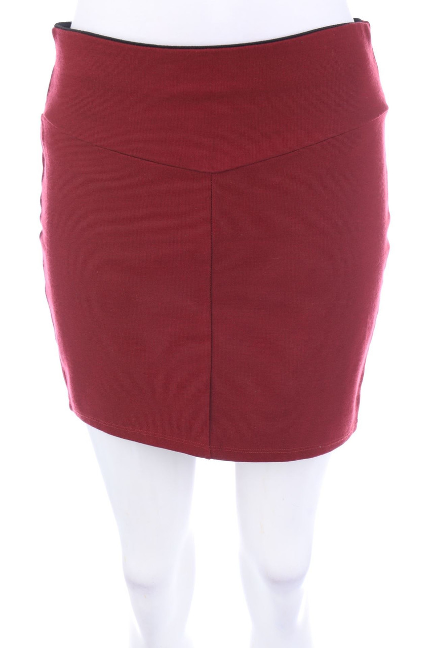 Stradivarius - Mini-Strickrock mit Gummizug - L