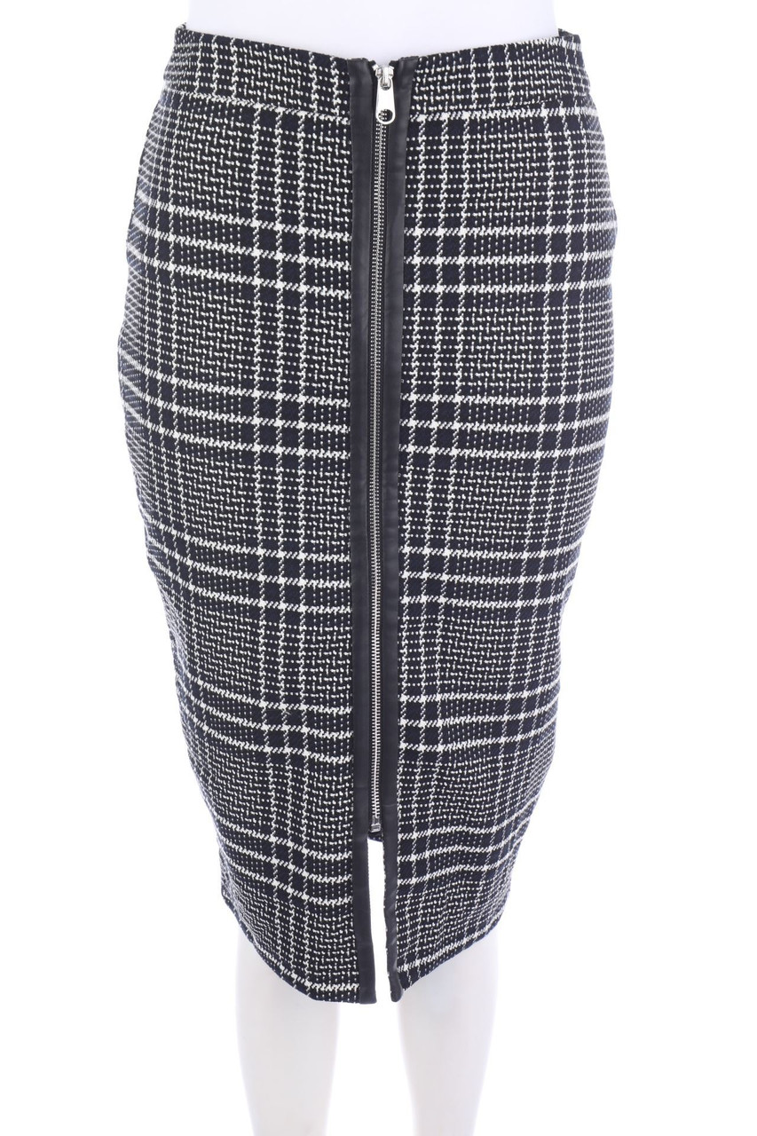 F&F - Rock mit Karo-Muster - D 32