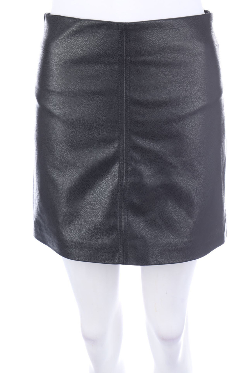 H&M - Faux Leather-Rock - D 34