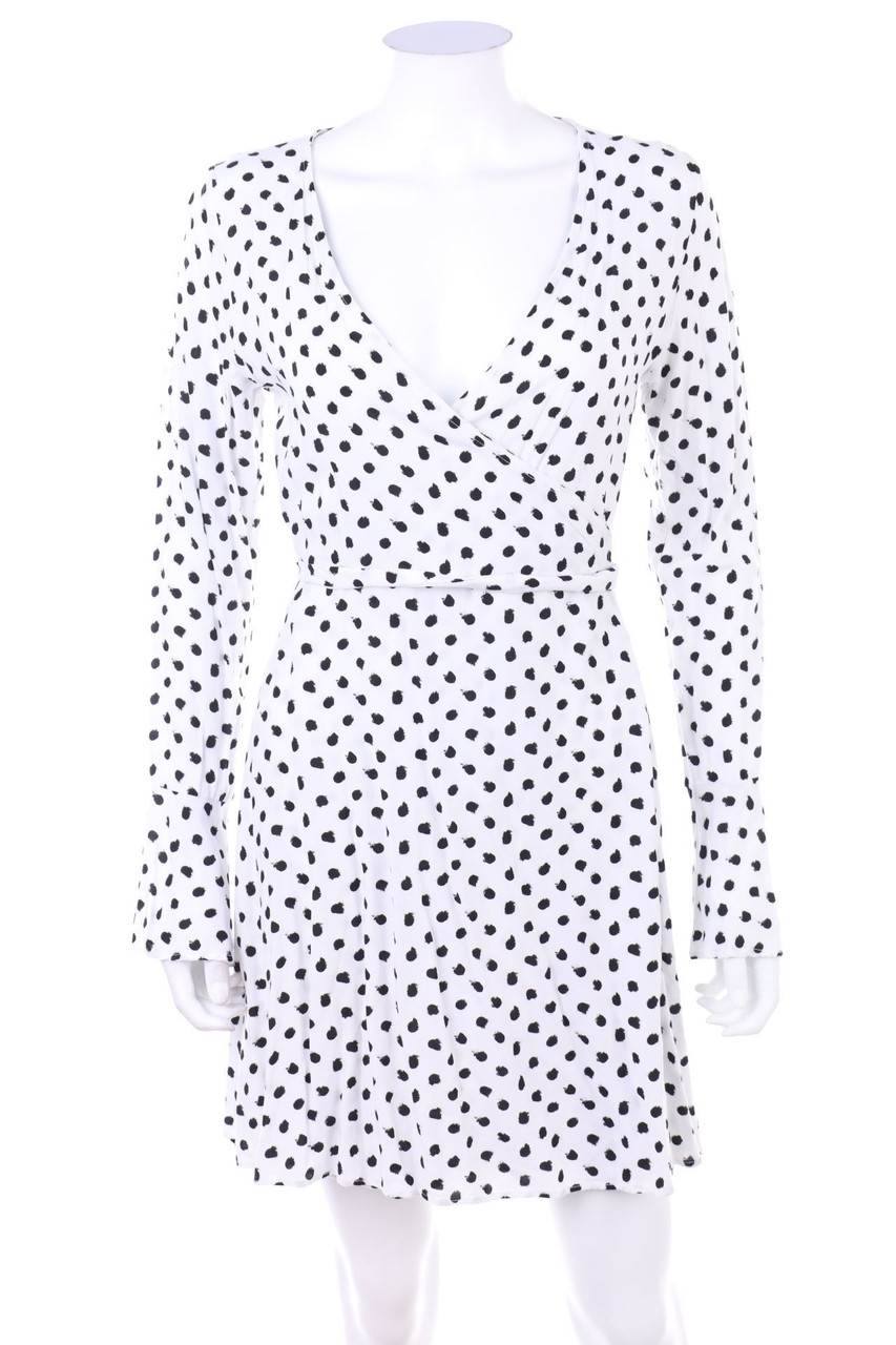 AFJ x NA-KD - Wickelkleid mit Punkten - M