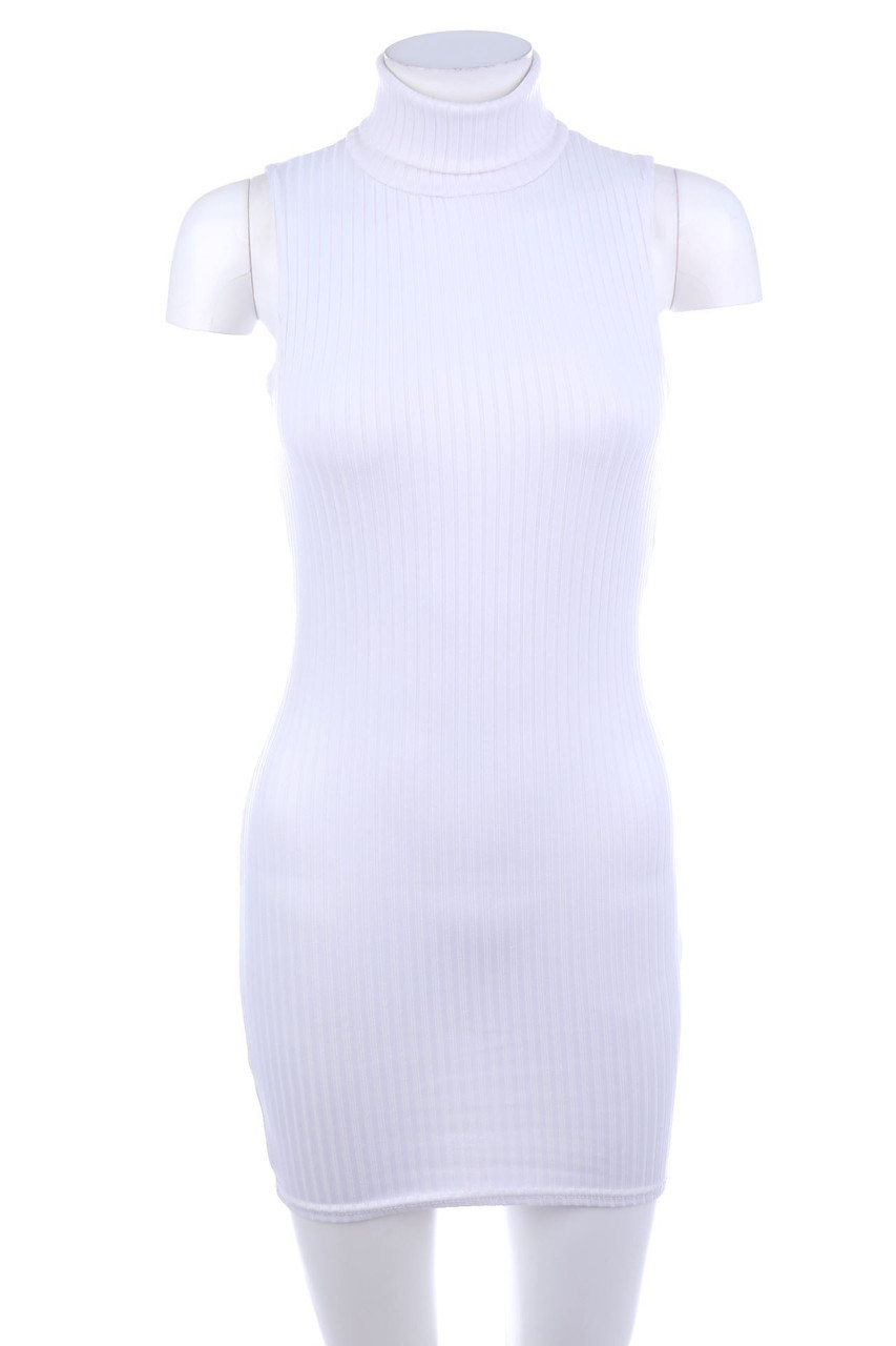 PRETTYLITTLETHING - Mini-Kleid mit Rollkragen - D 34