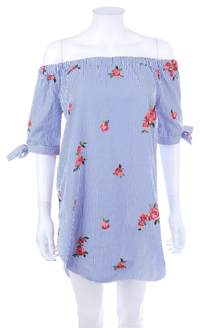 Ohne Label - Carmen-Bluse mit Stickereien - M