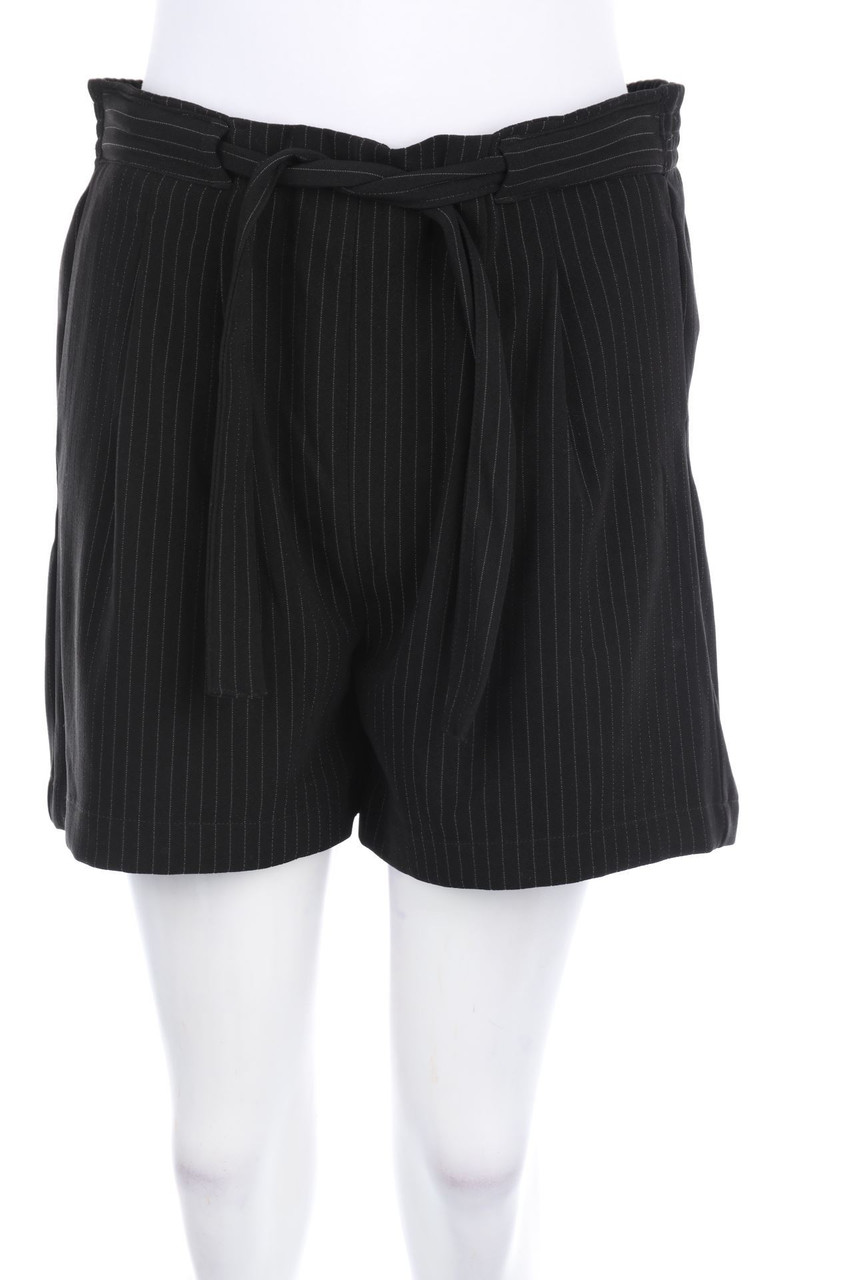 PIGALLE - Shorts mit Nadelstreifen - D 38