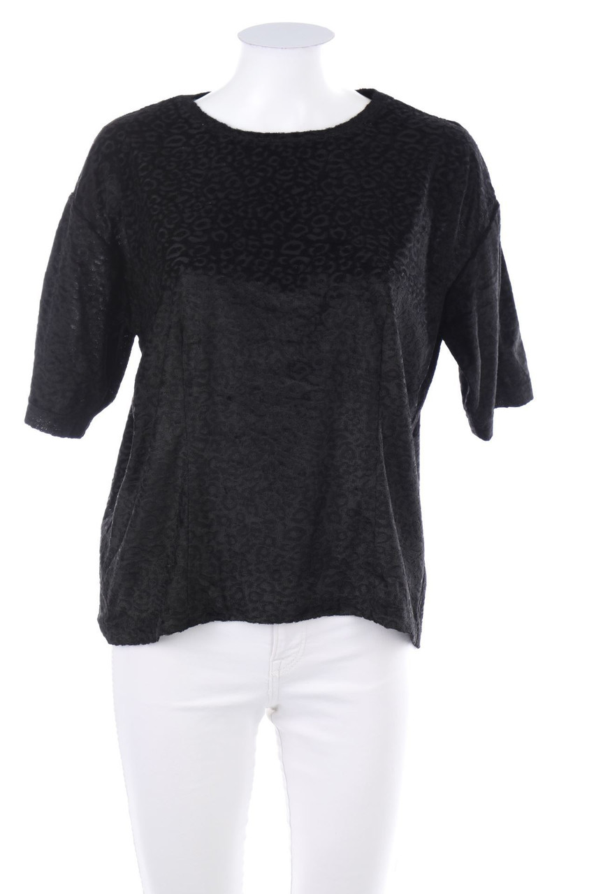 Ohne Label - Samt-3/4-Arm-Shirt mit Leo-Print - XL