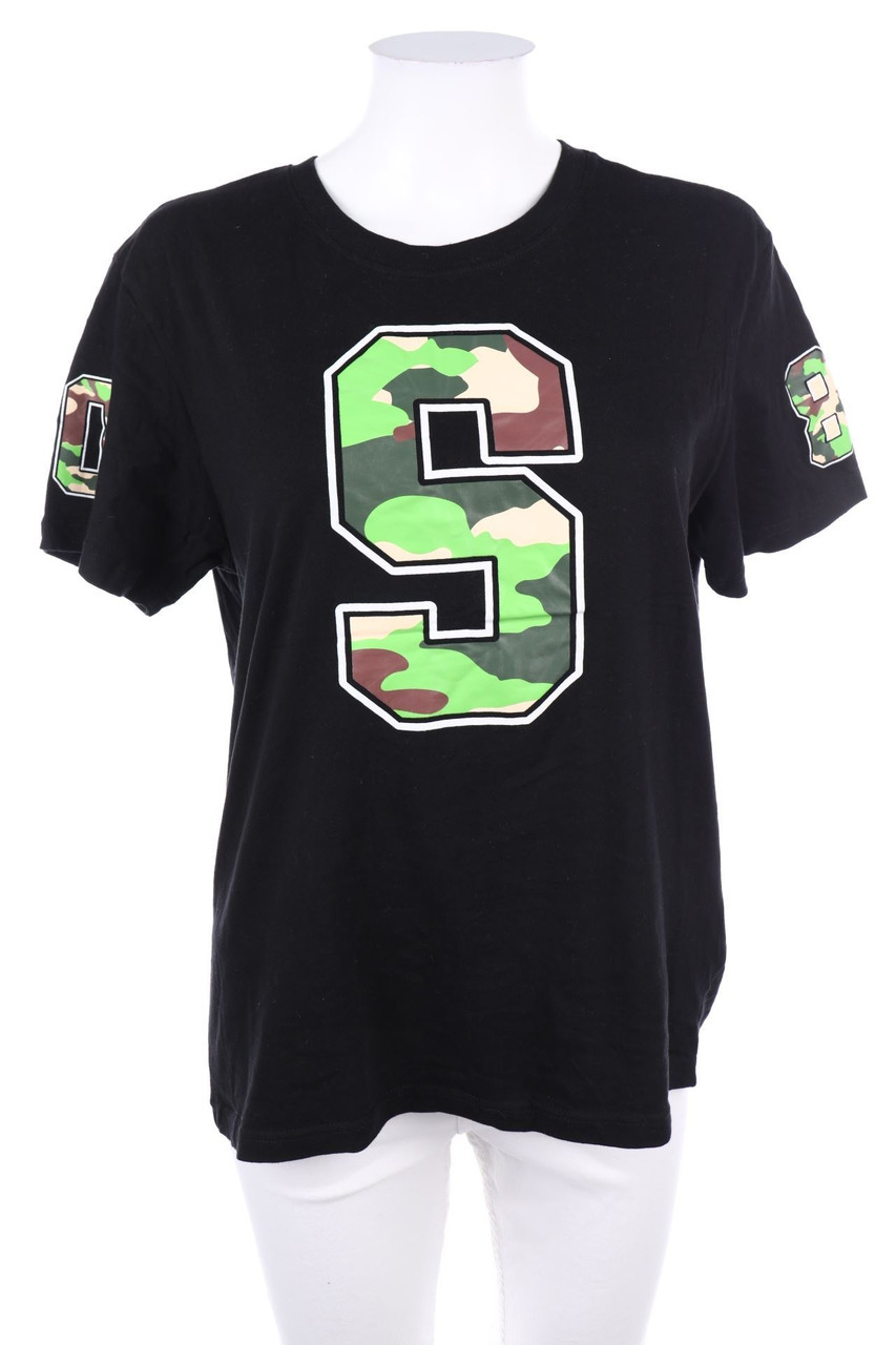 STÜSSY - Kurzarm-Shirt mit Camouflage-Print - L