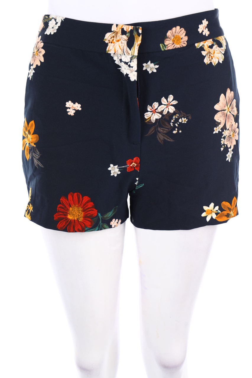 ZARA - Shorts mit Blumen-Print - S