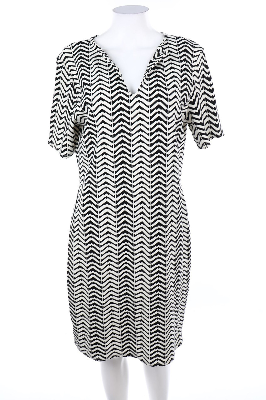 CLUB L LONDON - Shift-Kleid mit Zickzack-Muster - D 42