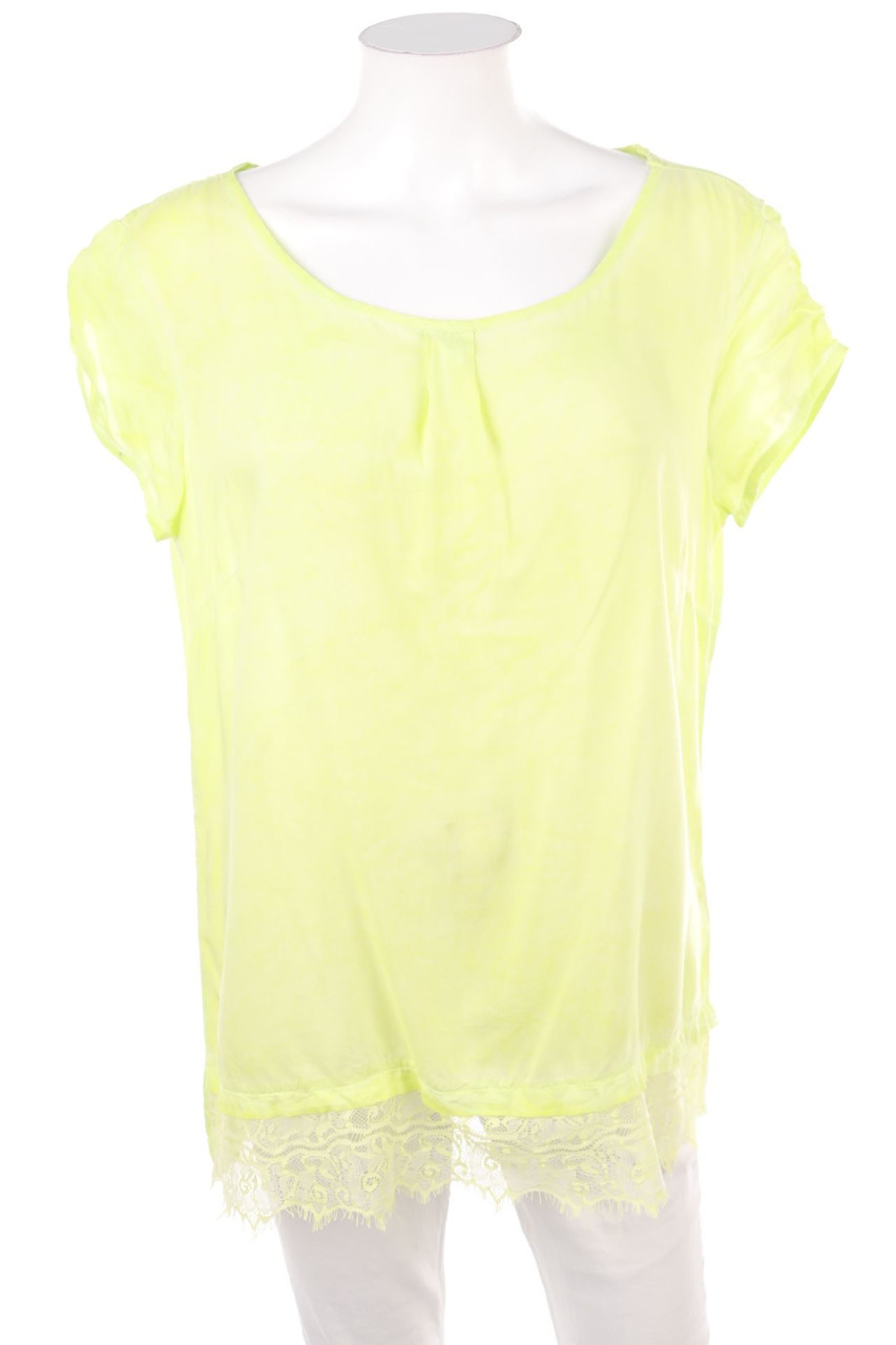 Charles Vögele - Kurzarm-Shirt aus Viskose mit Spitze - 3XL