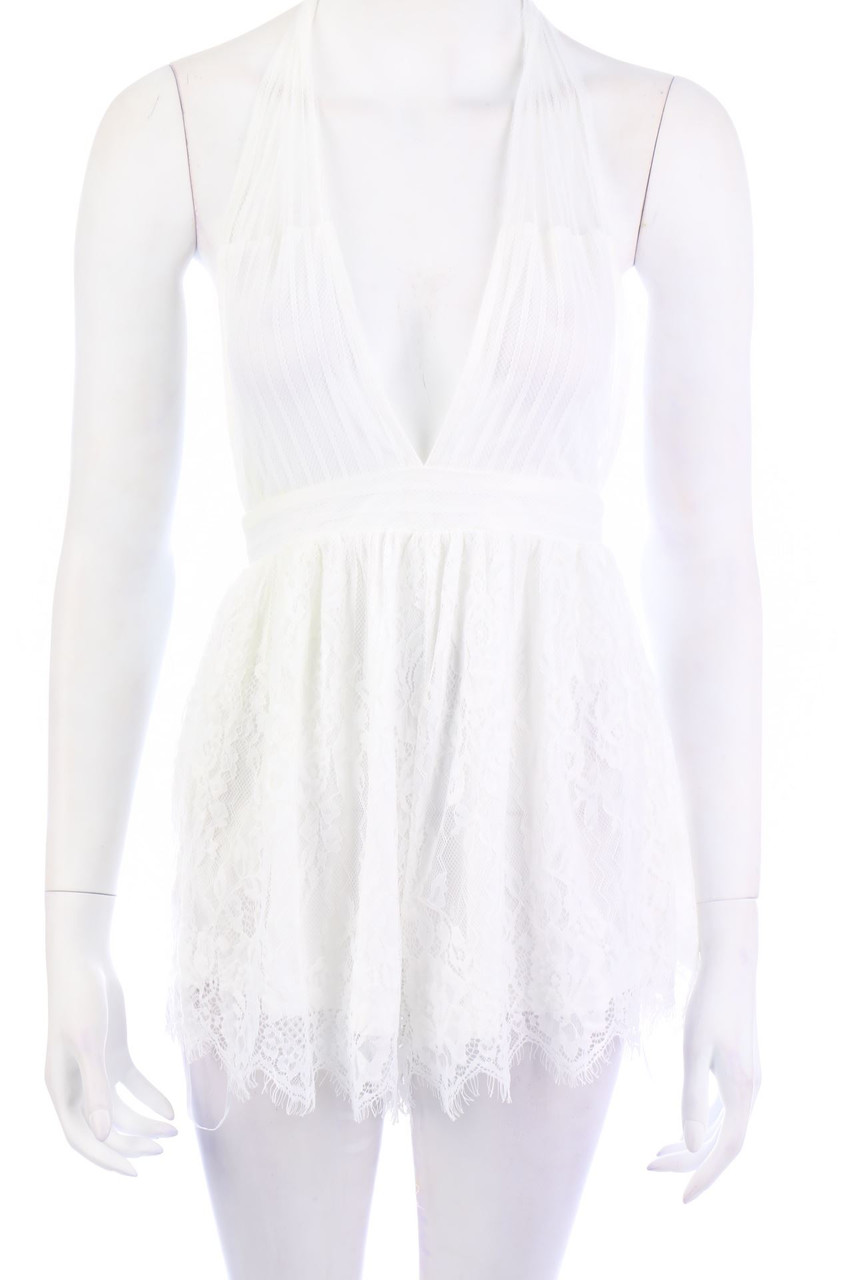 FASHION NOVA - Neckholder-Playsuit aus Spitze - S