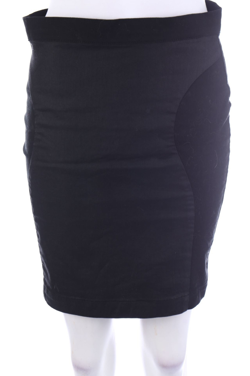 DESIGNERS REMIX CHARLOTTE ESKILDSEN - Rock - L