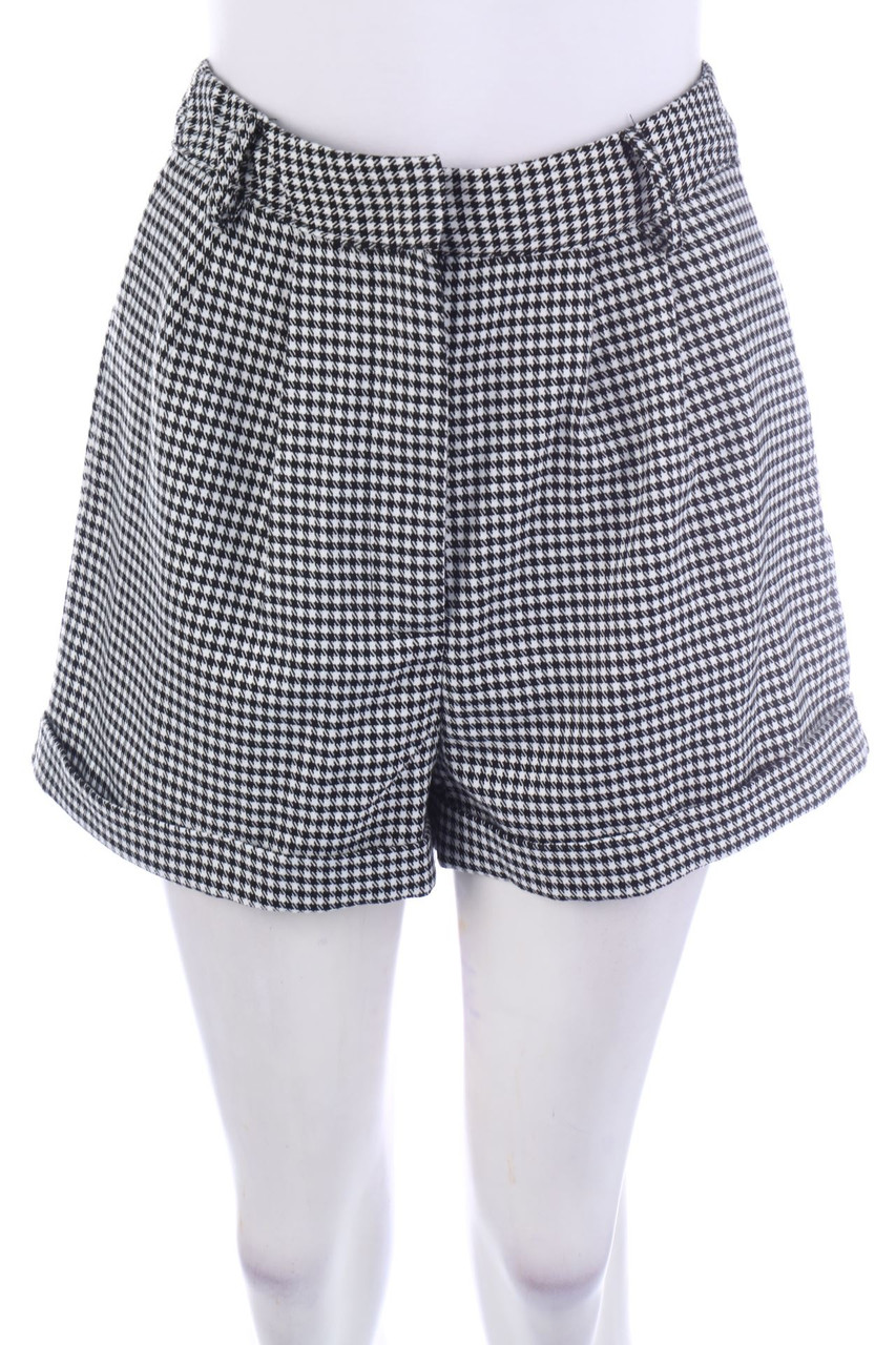 FB SISTER - Shorts - M