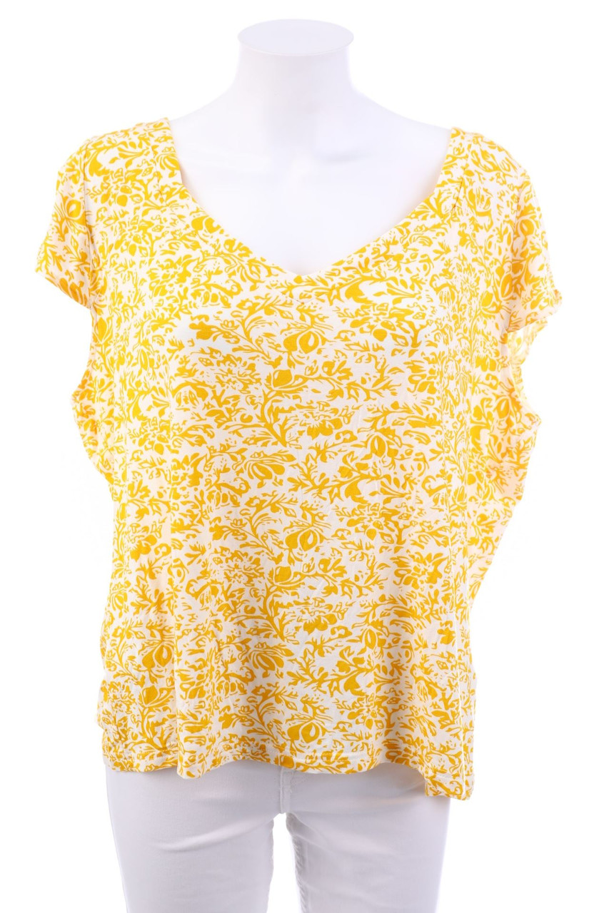BODYFLIRT - Kurzarm-Shirt mit Blumen-Print - 48