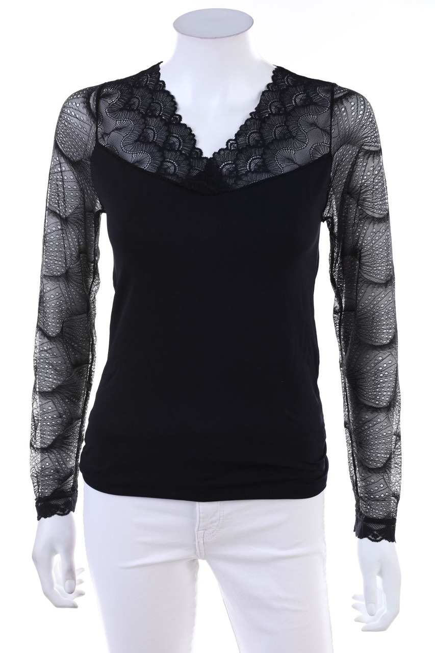 friendtex - Longsleeve-Shirt mit Spitzen-Einsatz - S