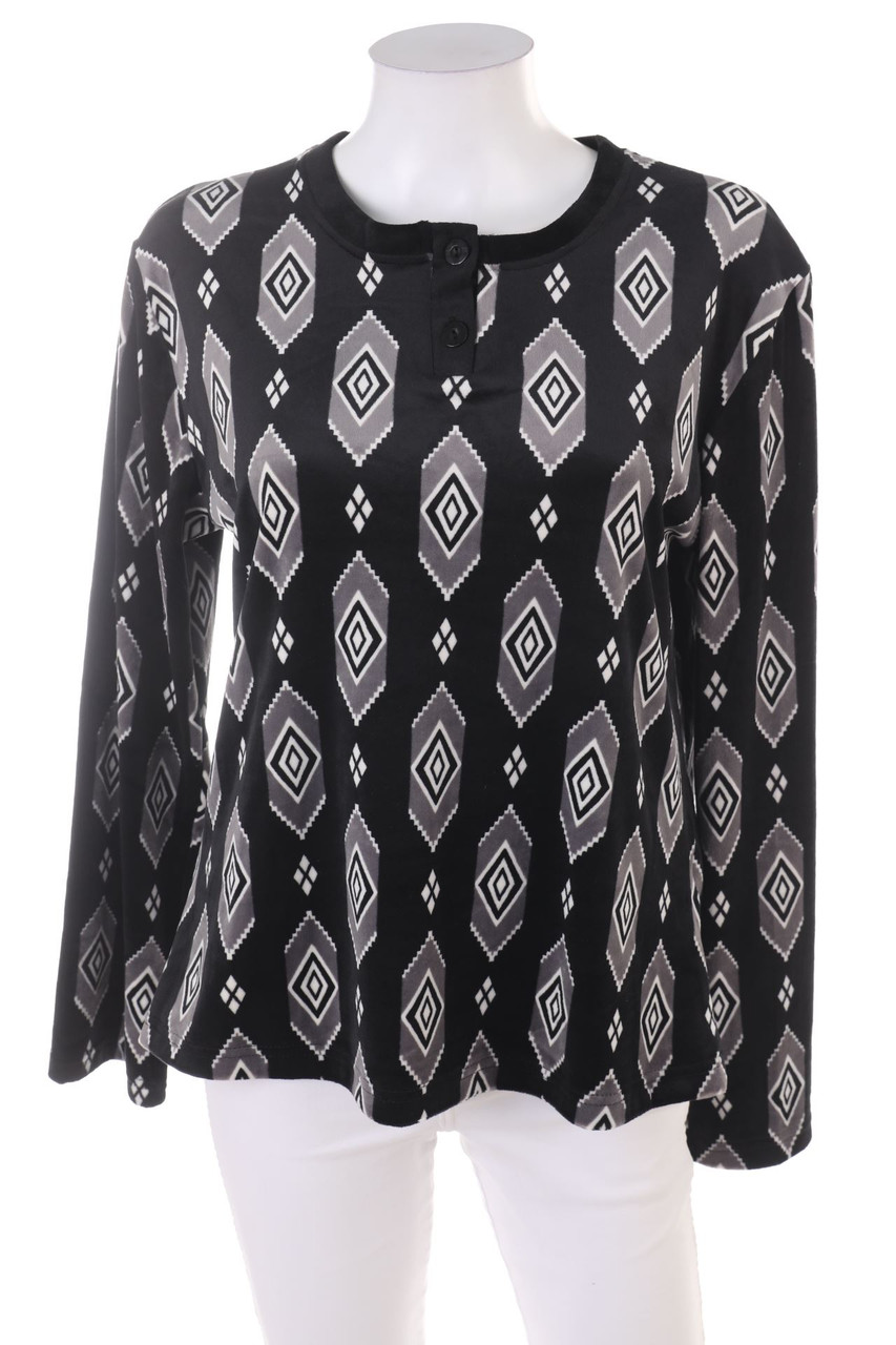 Different - Longsleeve-Shirt - M