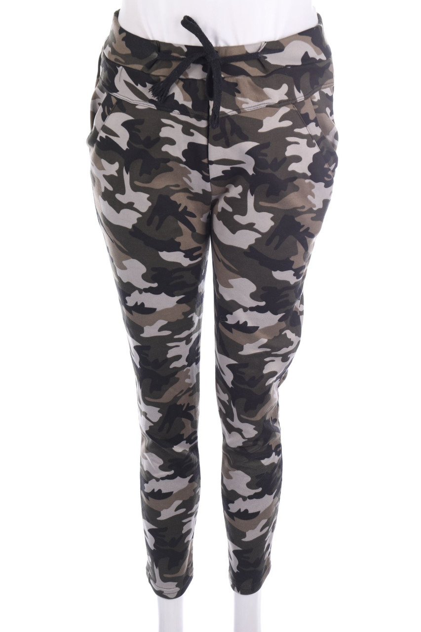 Ohne Label - Jogger-Hose mit Camouflage-Print - S