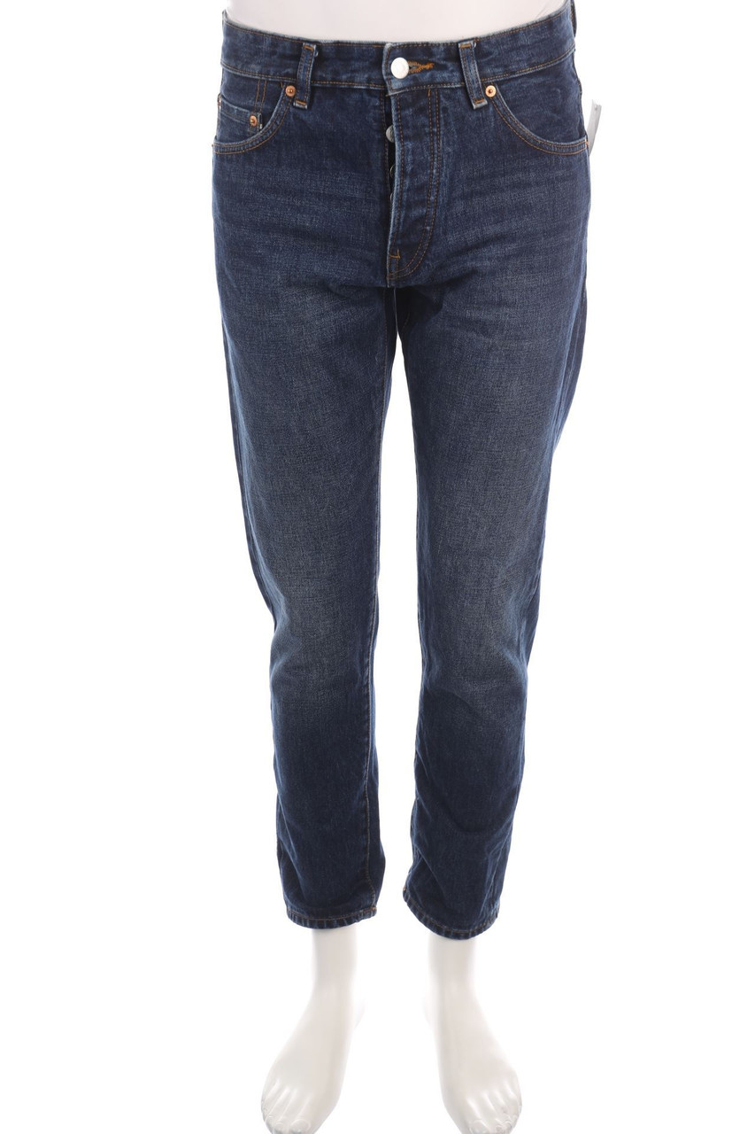 PULL&BEAR - Used Look Straight Cut Jeans mit Logo-Badge - W30