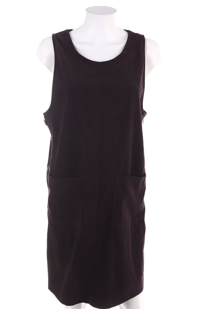 Ohne Label - Kleid mit Schmuck-Knöpfen - D 42