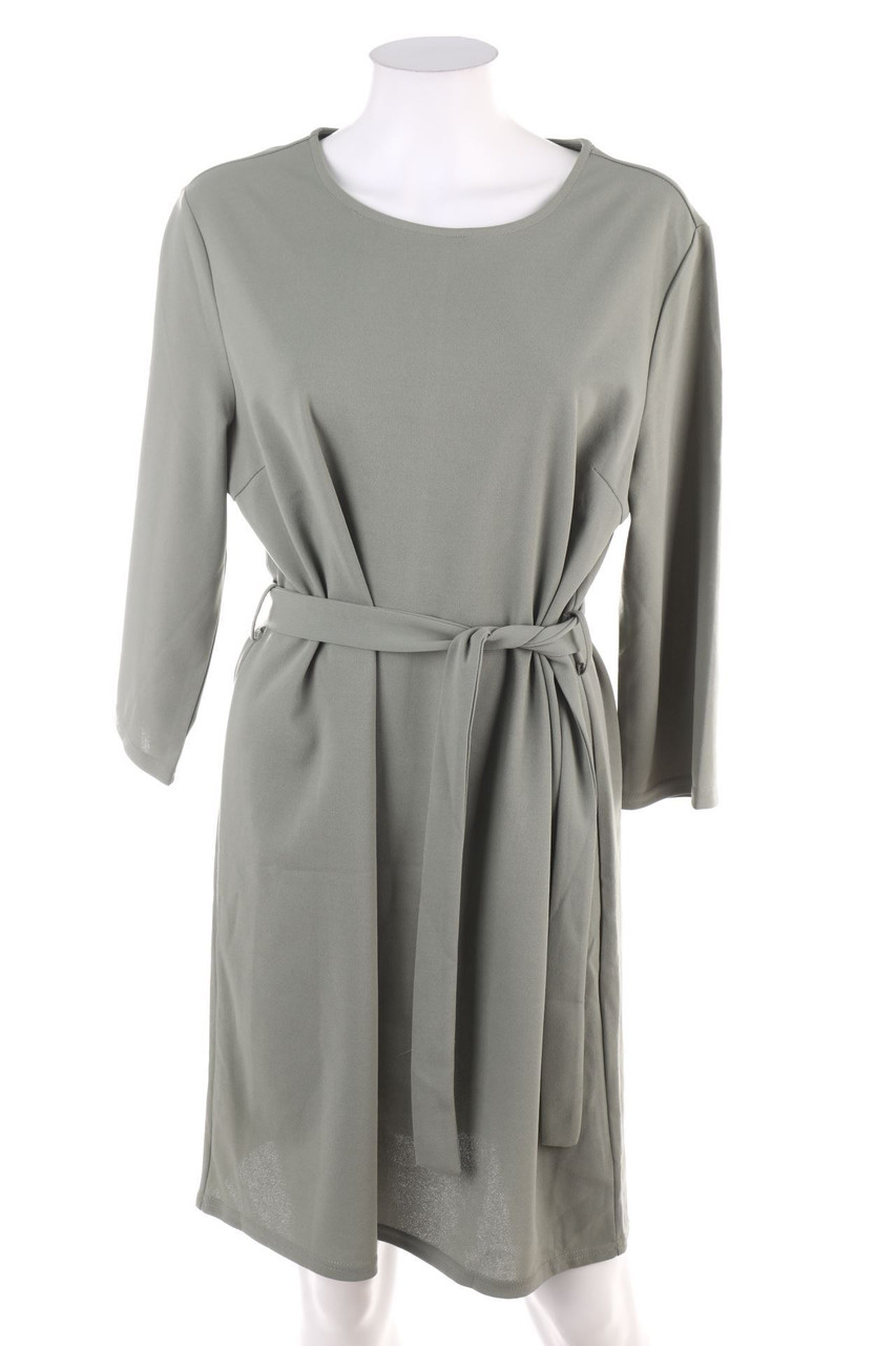 Ohne Label - Midikleid mit Gürtel - XXL