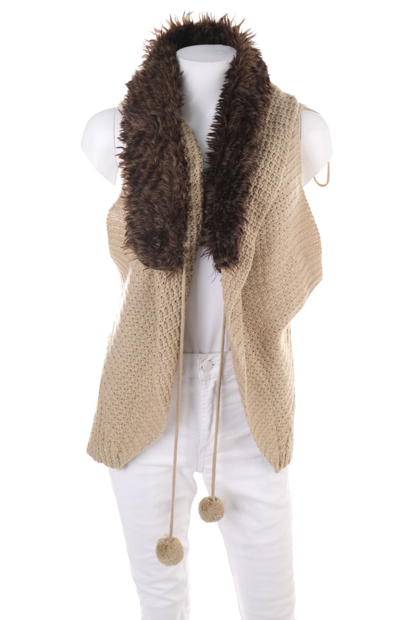 Ohne Label - Strickweste mit Faux Fur-Kragen - XL