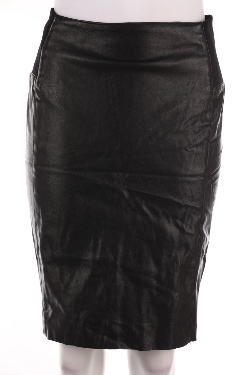 VERO MODA - Rock - M