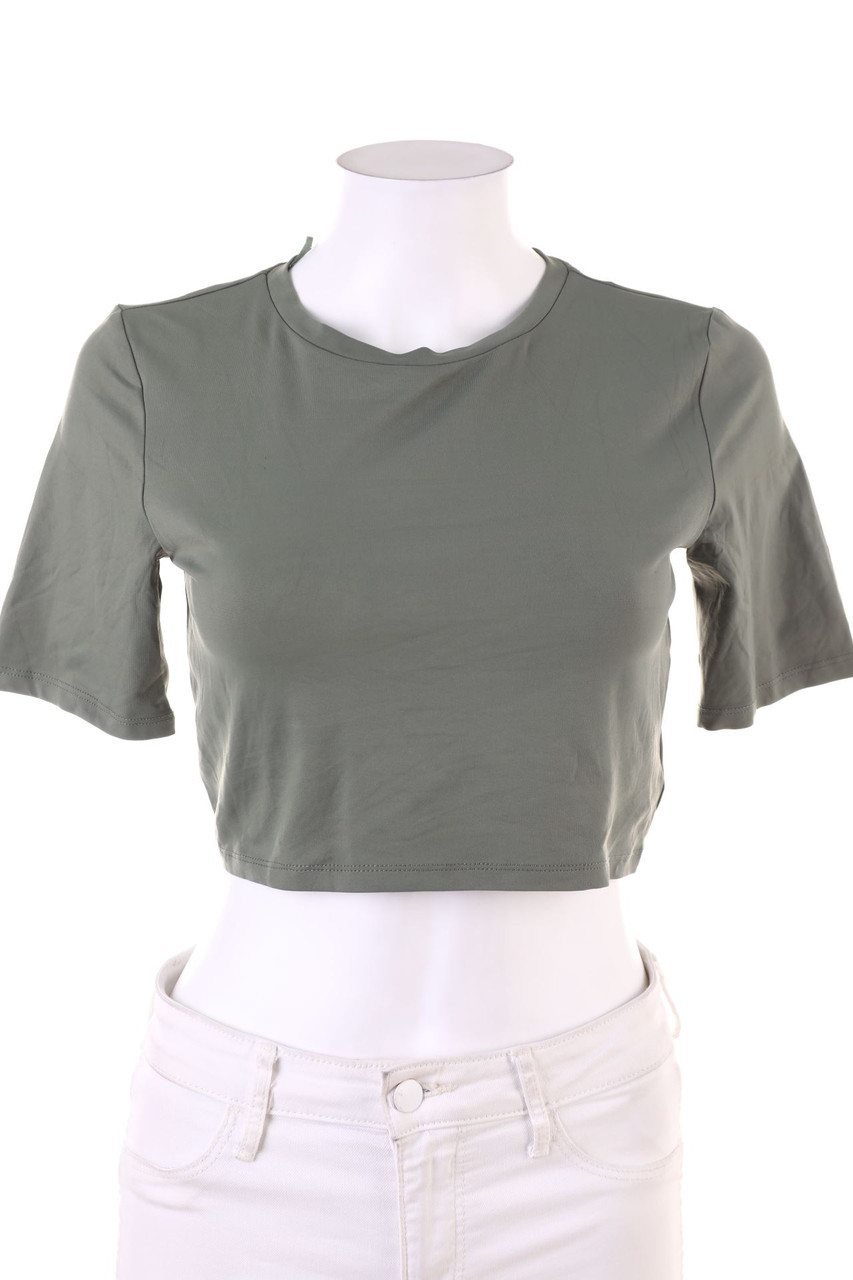 C&A - Basic-Cropped-Shirt - L