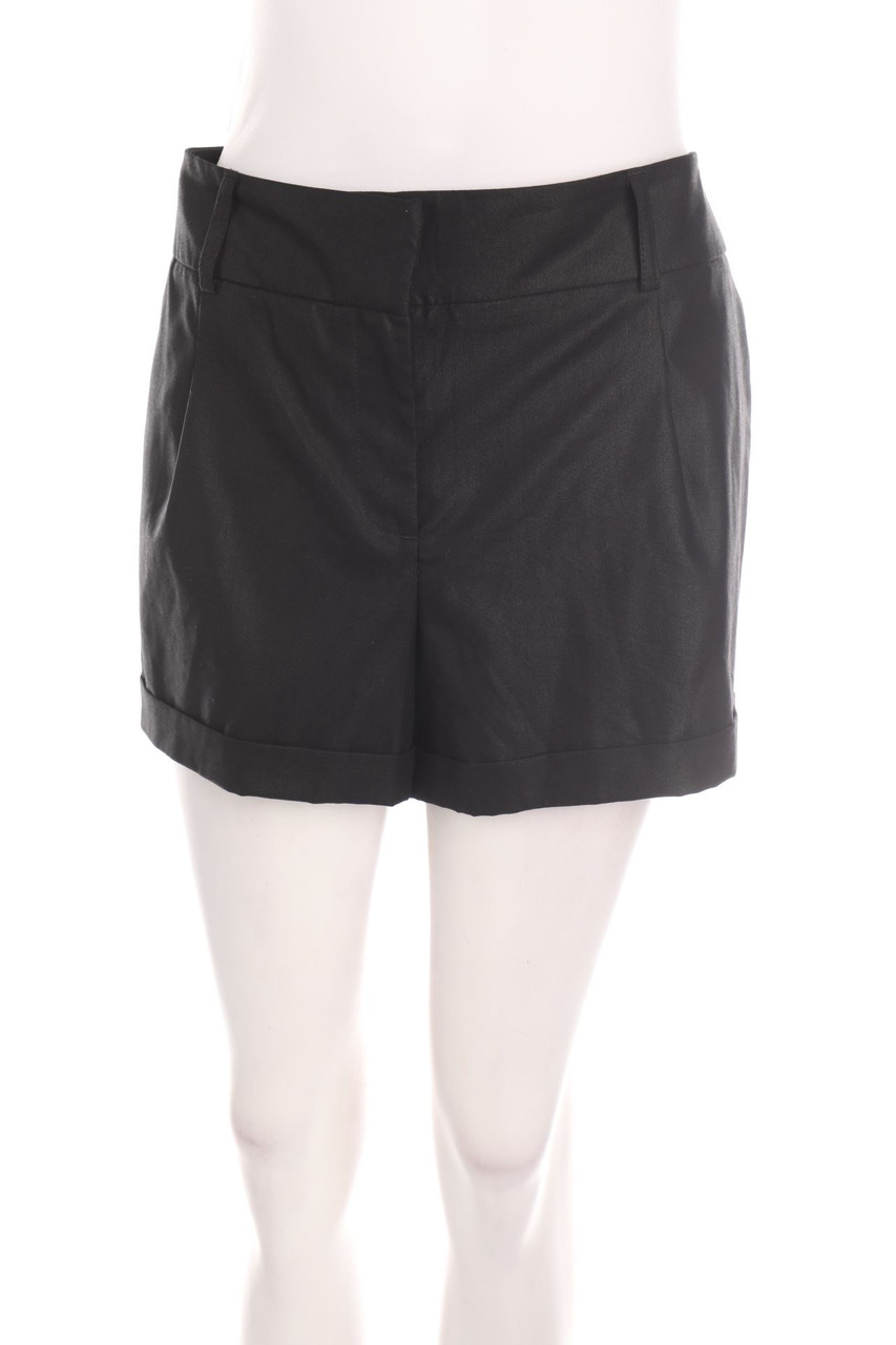 next - Shorts - L