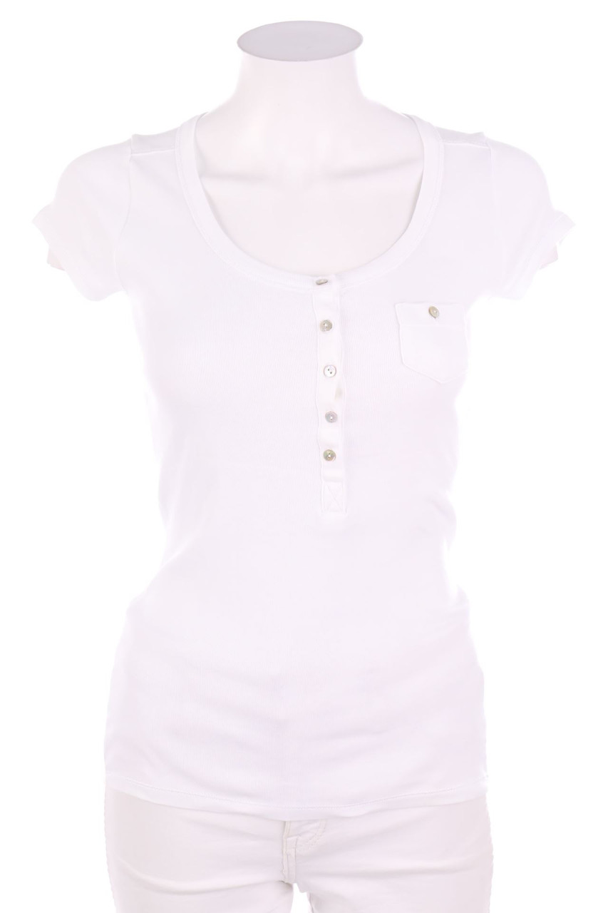 BENETTON - Kurzarm-Shirt mit aufgesetzten Taschen - D 32