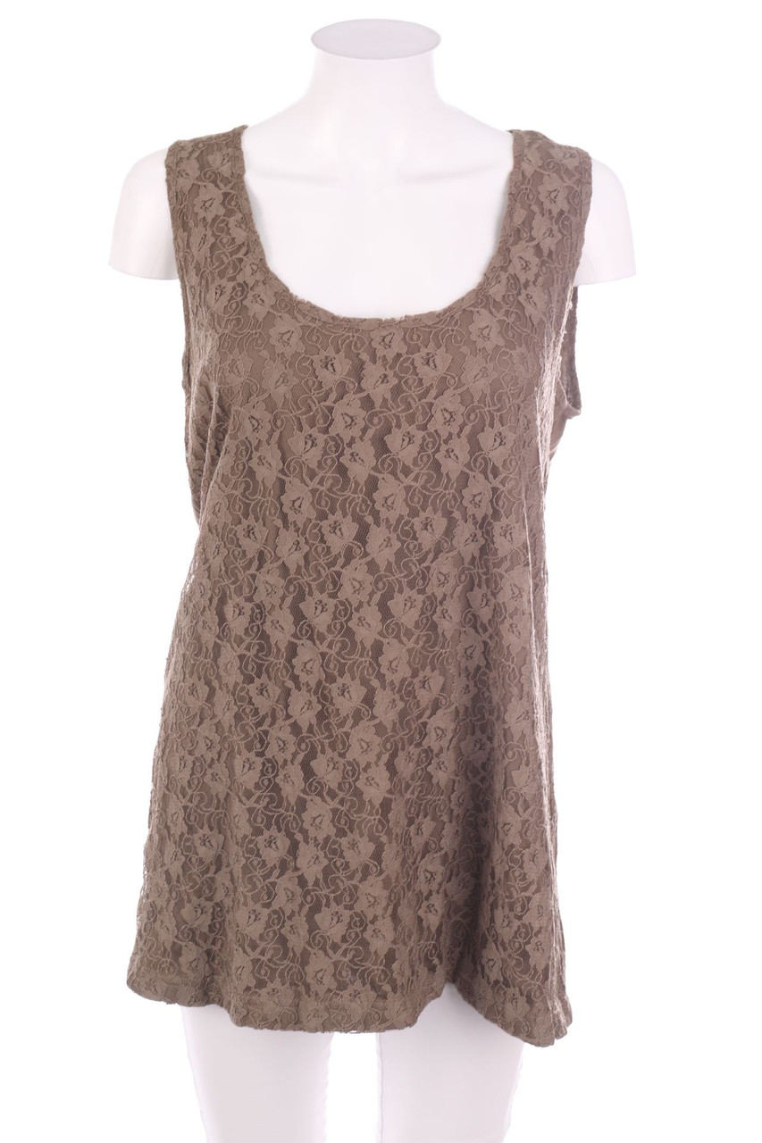 Ohne Label - Top mit Spitze - D 46
