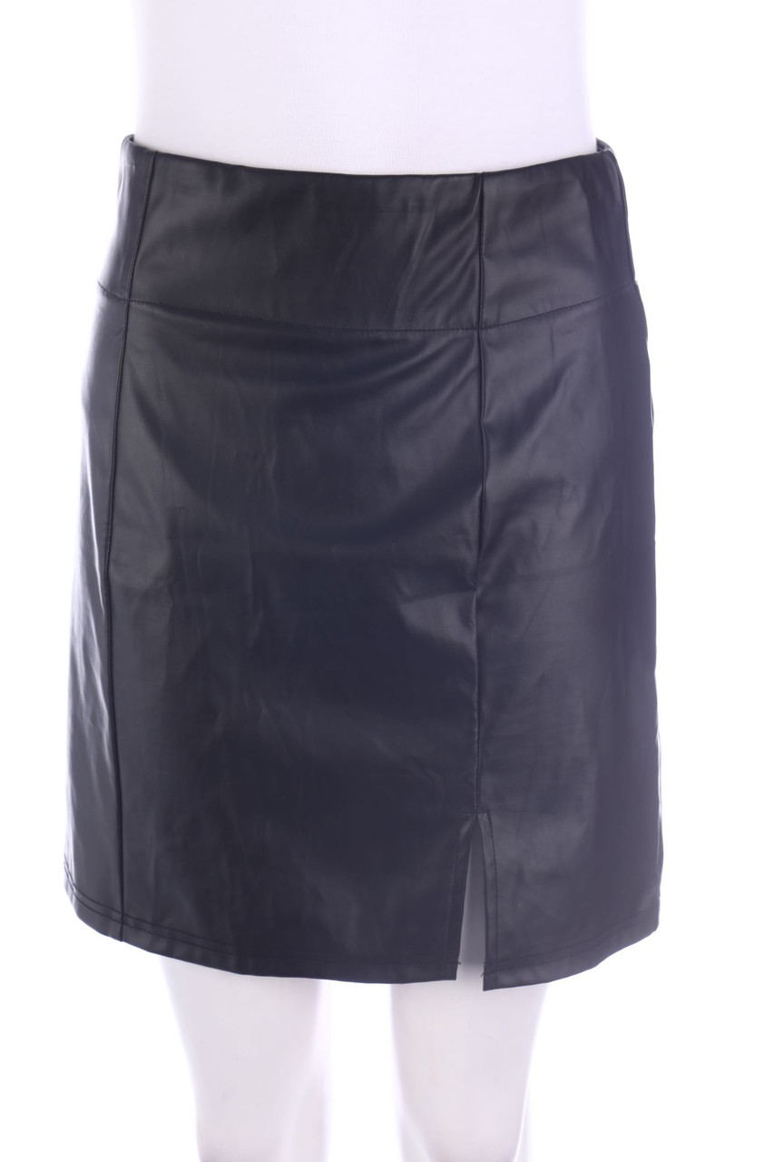 SHEIN - Faux Leather-Rock - M