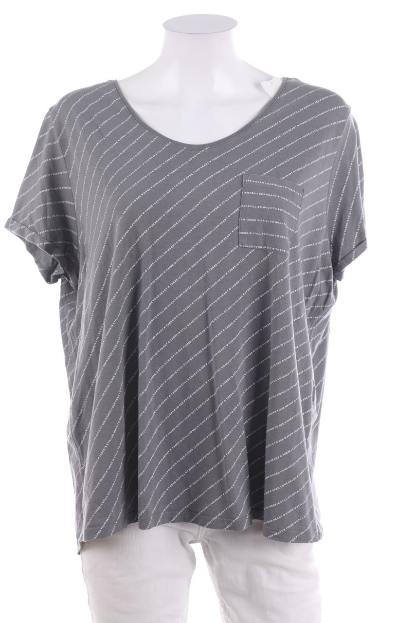 Ohne Label - Kurzarm-Shirt mit Statement-Print - D 46