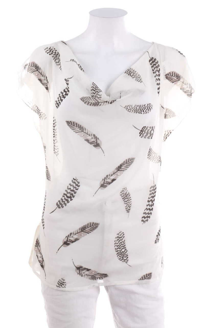 Ohne Label - Kurzarm-Bluse mit Wasserfall-Ausschnitt - D 32