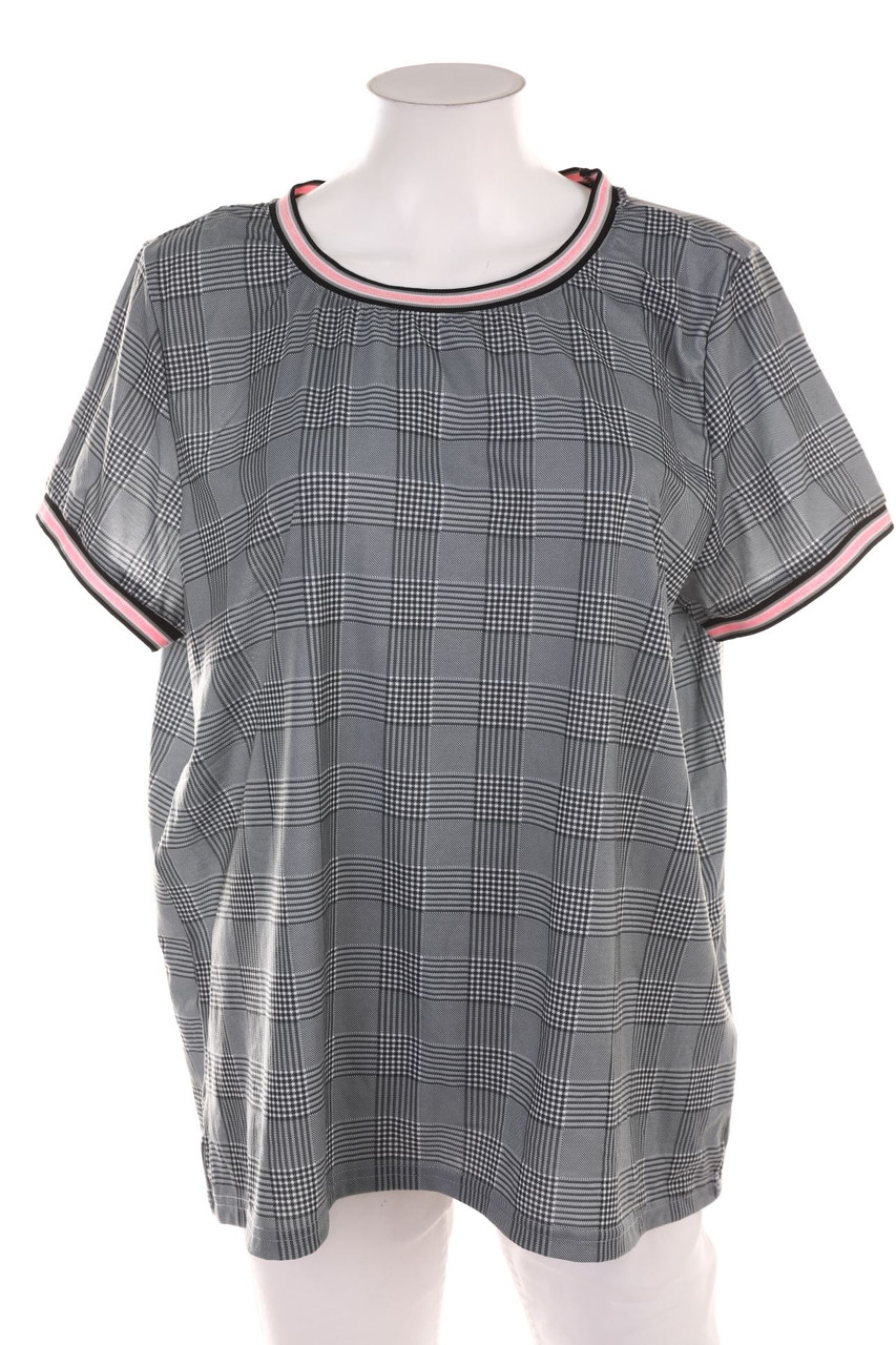 Janina - Kurzarm-Shirt mit Karo-Muster - 48