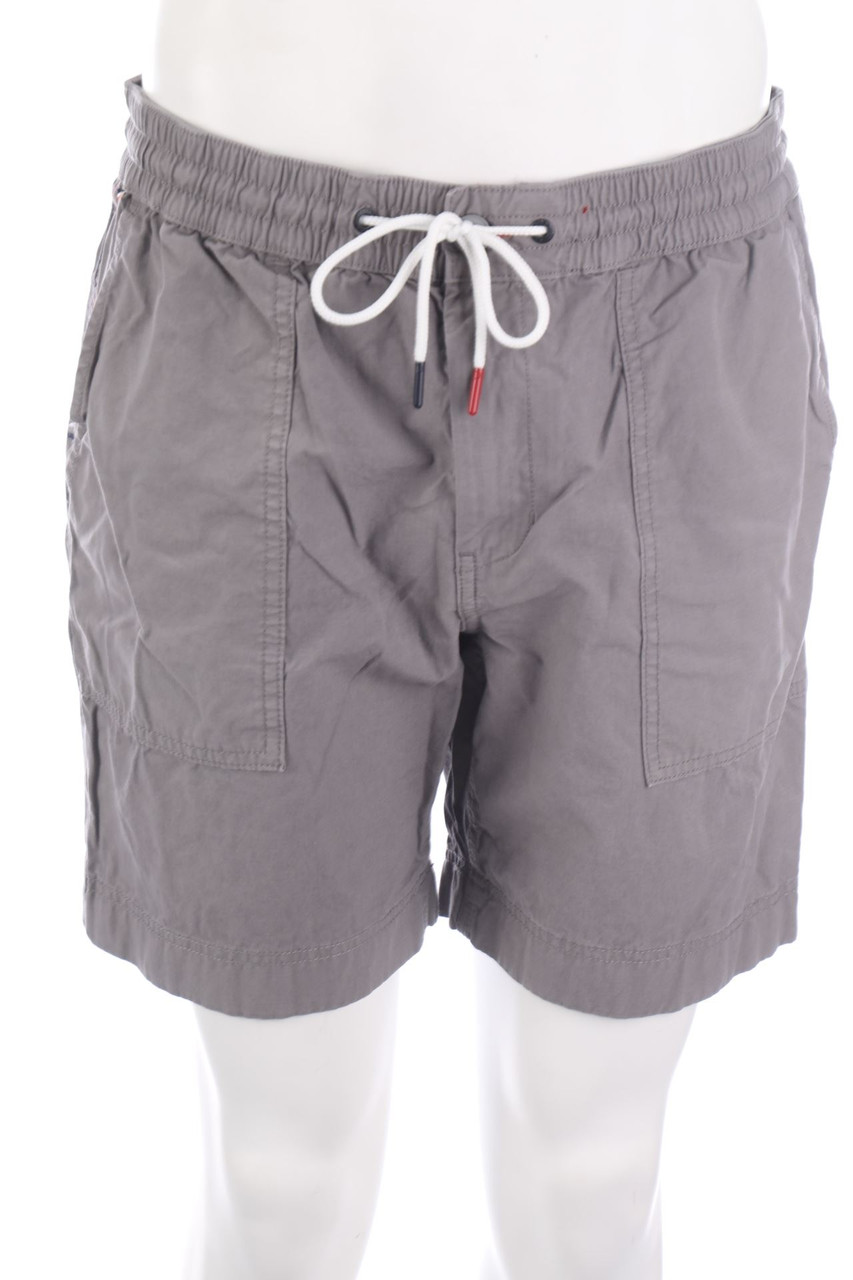 TOMMY HILFIGER - Shorts mit Logo-Stickerei - M