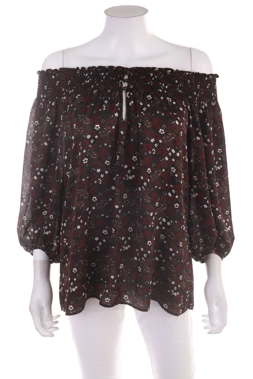 Miss H. - Carmen-Bluse - M