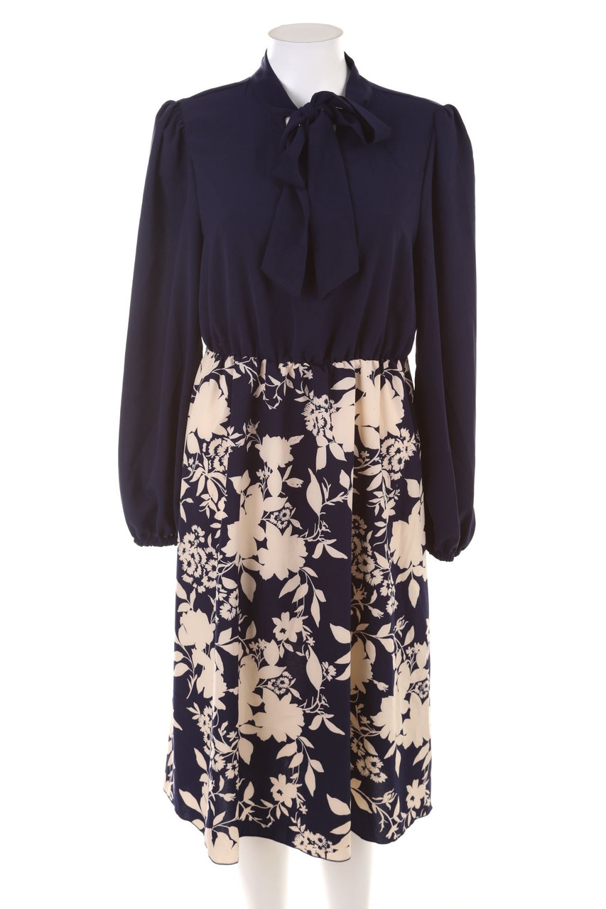 SHEIN - Kleid mit Schluppe - L