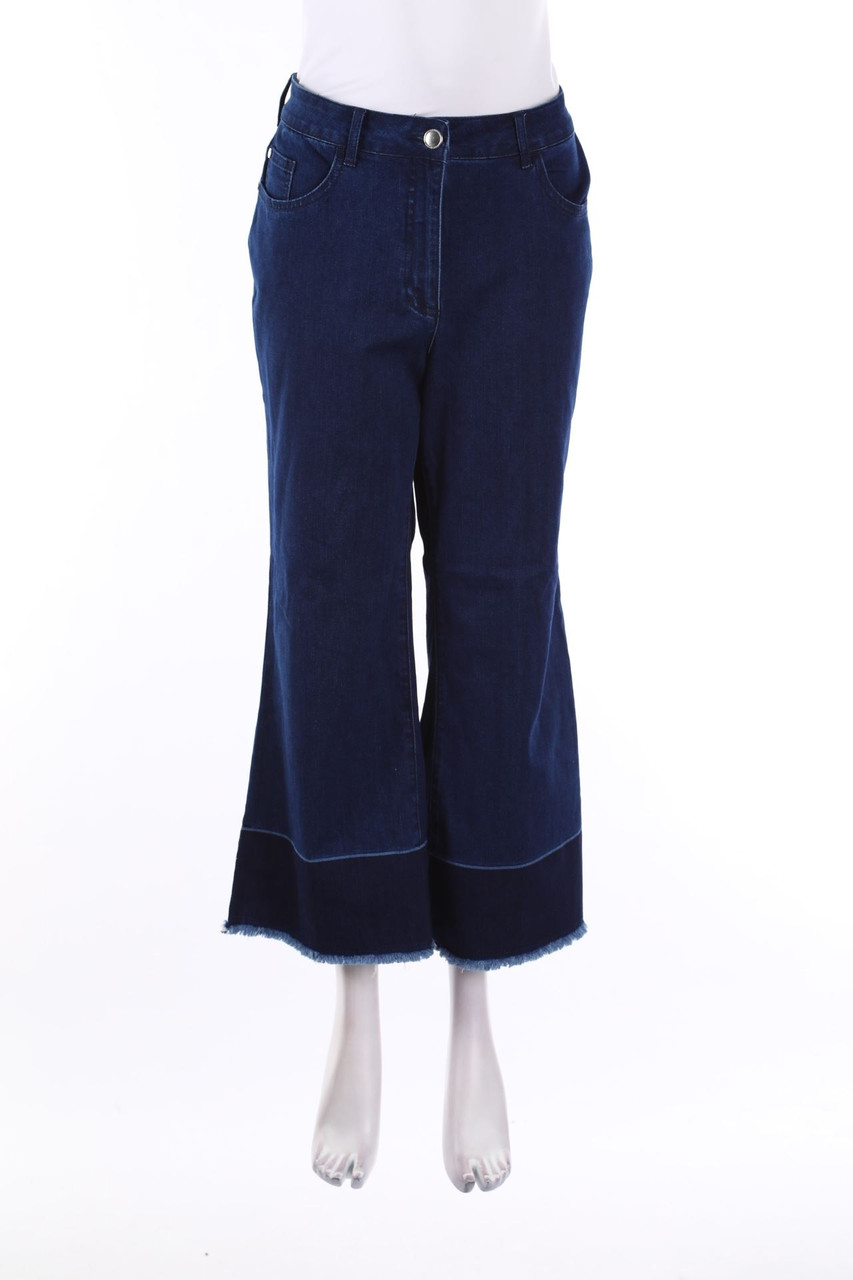 Alba Moda - Used Look Cropped Jeans - 44