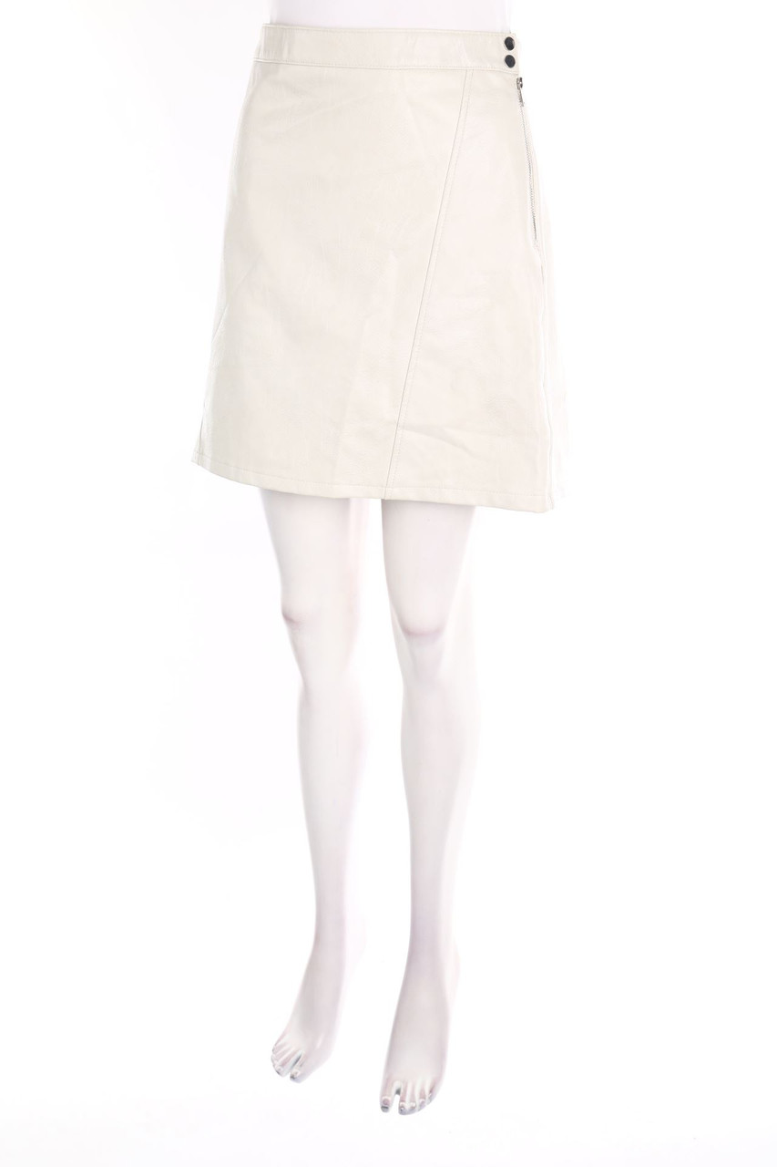 ZARA - Faux Leather-Rock - L