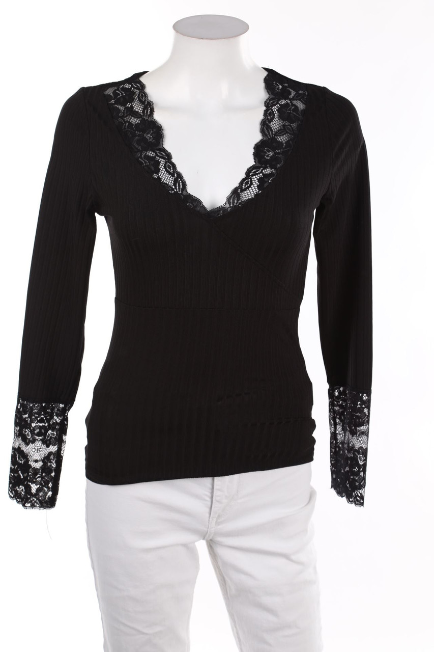 SHEIN - Longsleeve-Shirt mit Spitzen-Einsatz - S