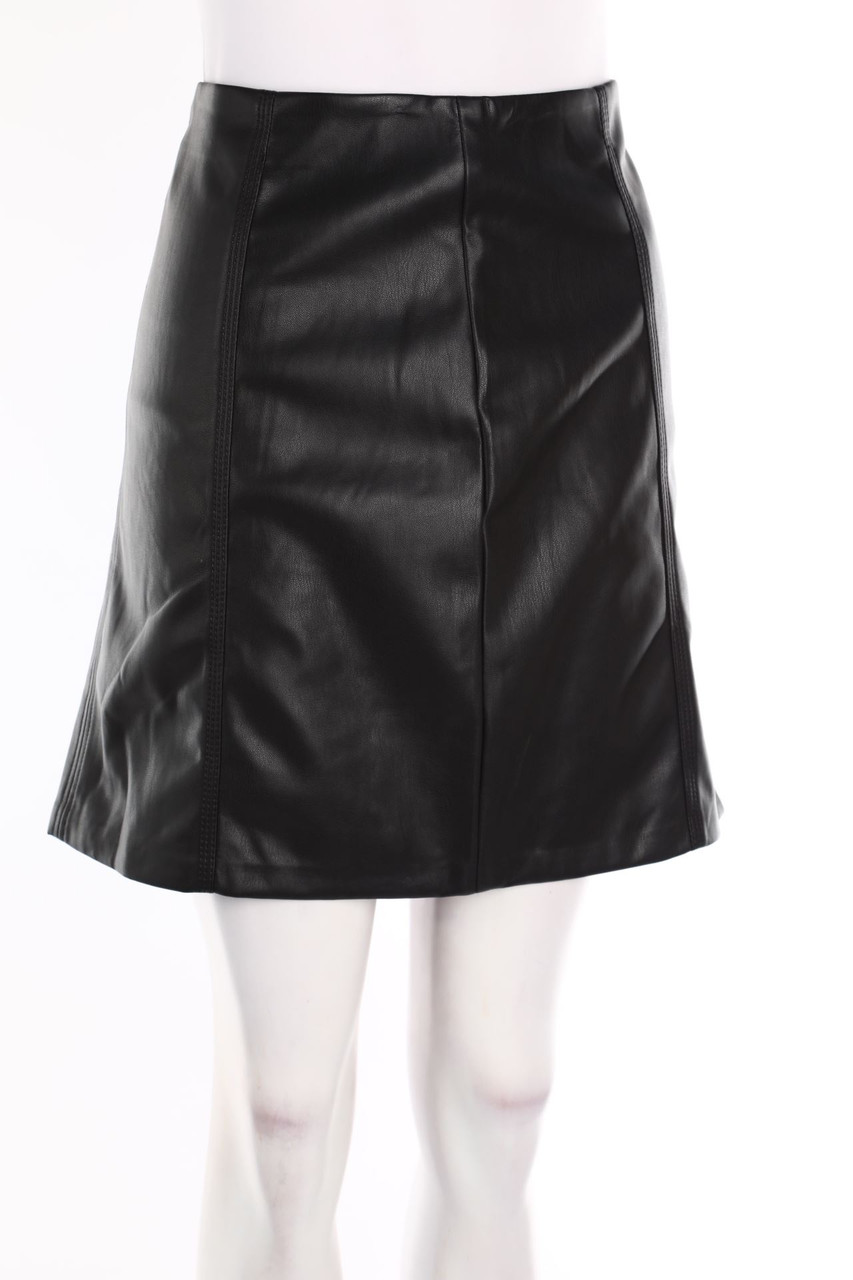 C&A - Faux Leather-Rock - XL