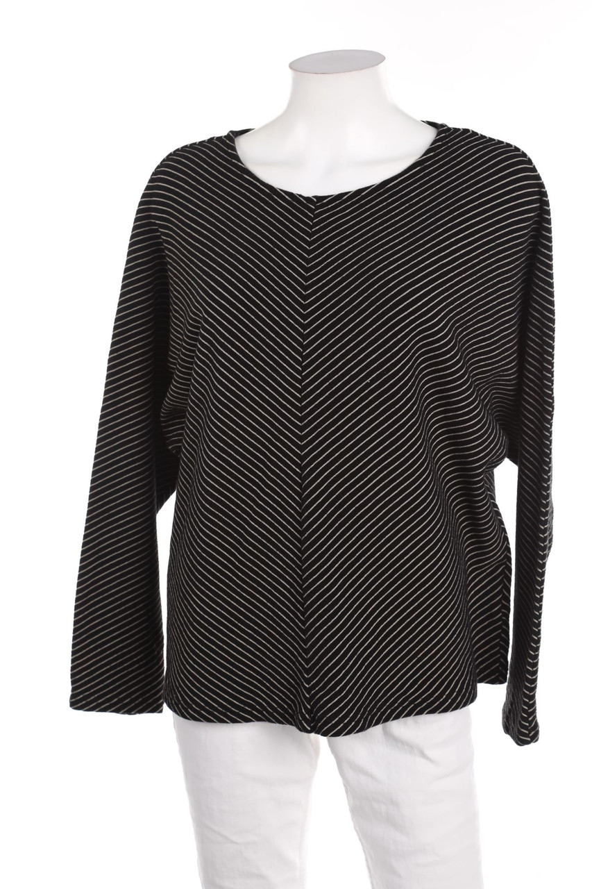 page one - Longsleeve-Shirt - L